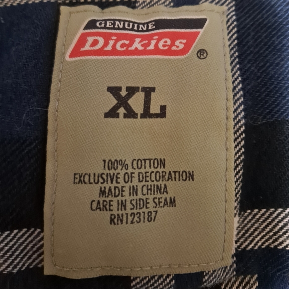 Dickies Flannel Work Shirt Men's XL Blue Short Sleeve Plaid 2 Pocket Button-down - Picture 3 of 8